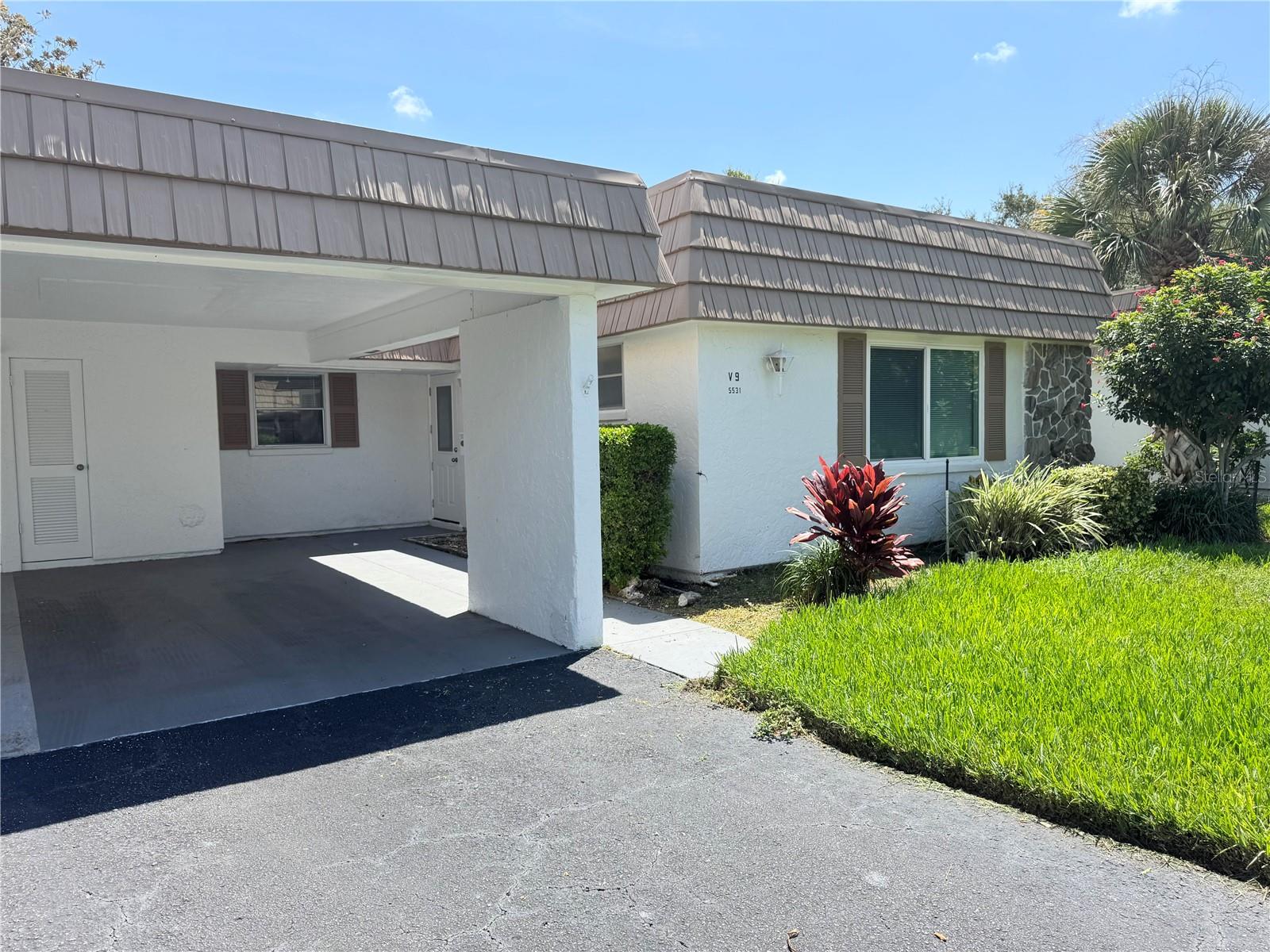 Details for 5531 Riverbluff Circle V9, SARASOTA, FL 34231
