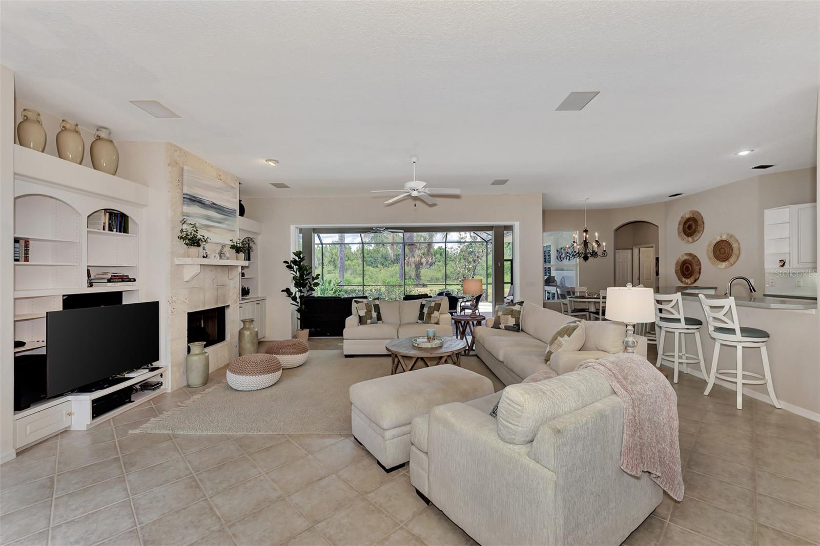 Image 9 of 56 For 383 Cedarbrook Court