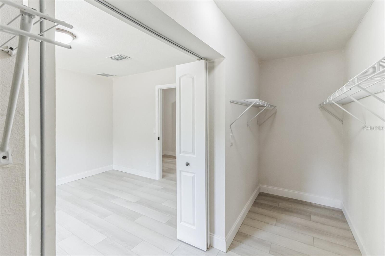 Image 6 of 11 For 6560 Pagoda Tree Terrace