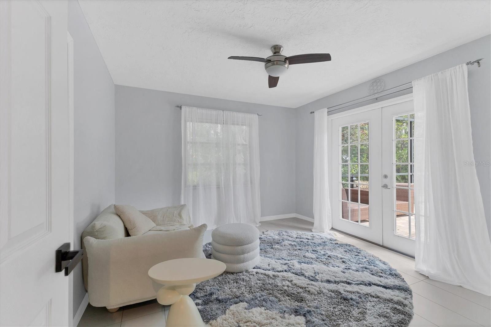 Image 20 of 49 For 4919 Lemon Bay Drive