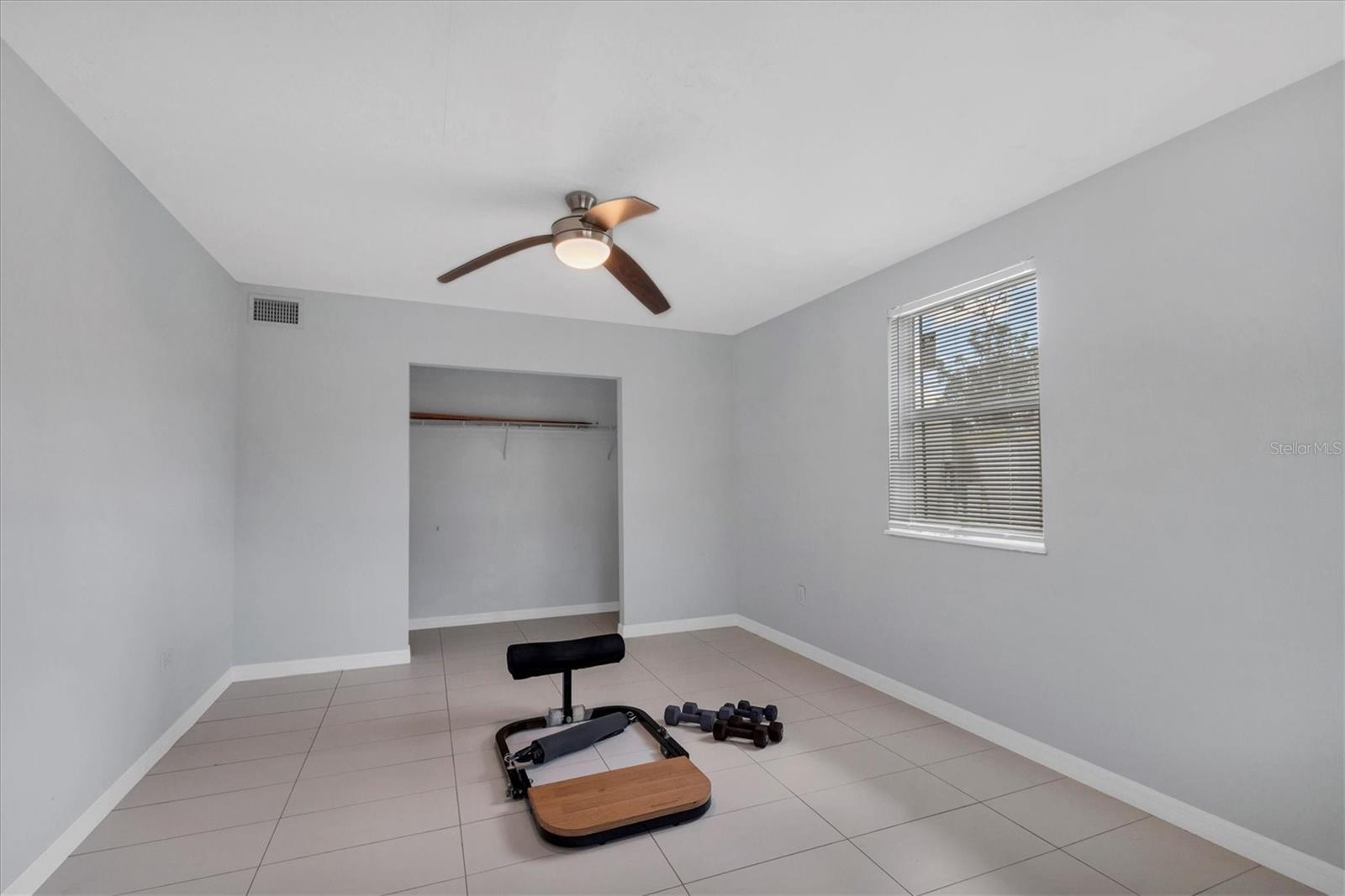 Image 25 of 49 For 4919 Lemon Bay Drive
