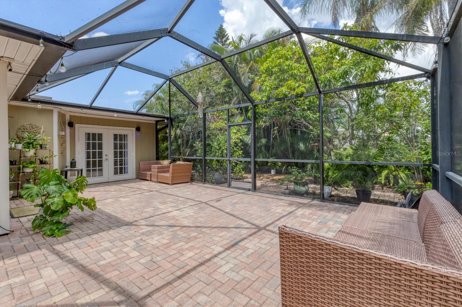 Image 30 of 49 For 4919 Lemon Bay Drive