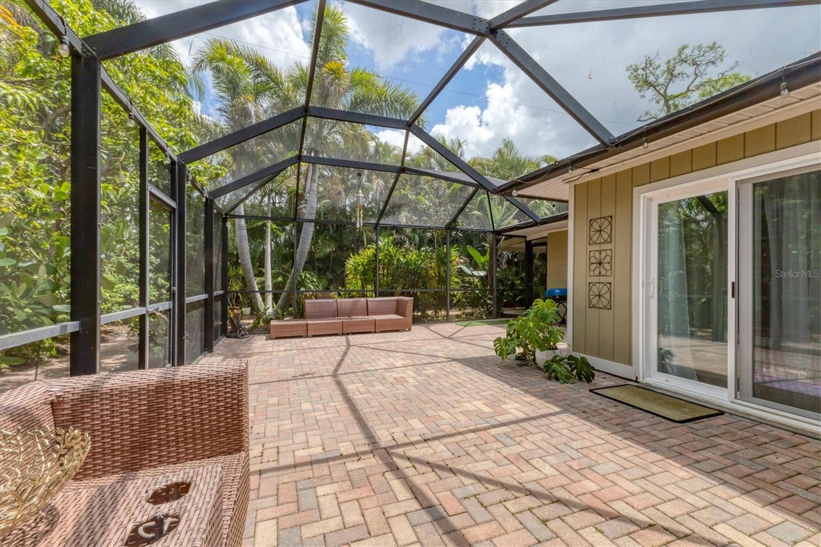 Image 31 of 49 For 4919 Lemon Bay Drive