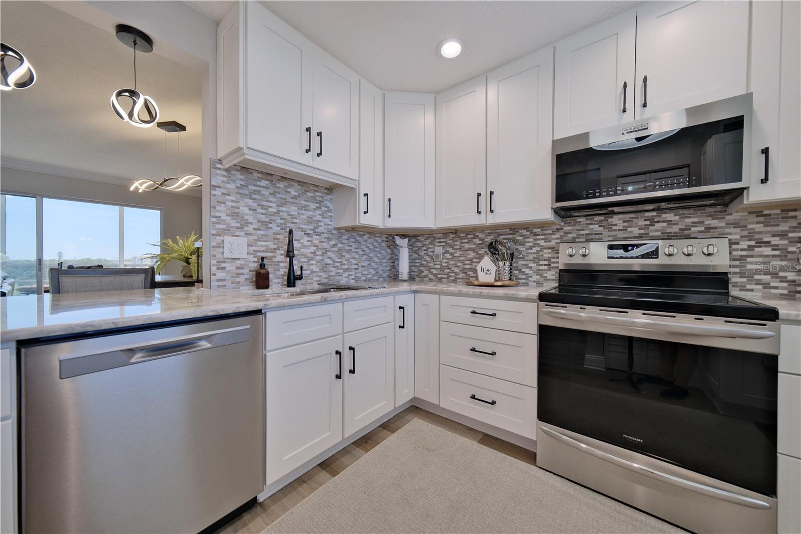 Image 17 of 54 For 3860 Ironwood Lane 508g