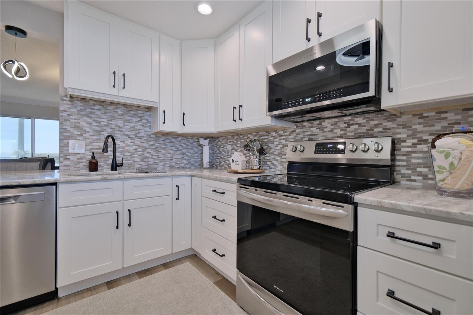 Image 21 of 54 For 3860 Ironwood Lane 508g