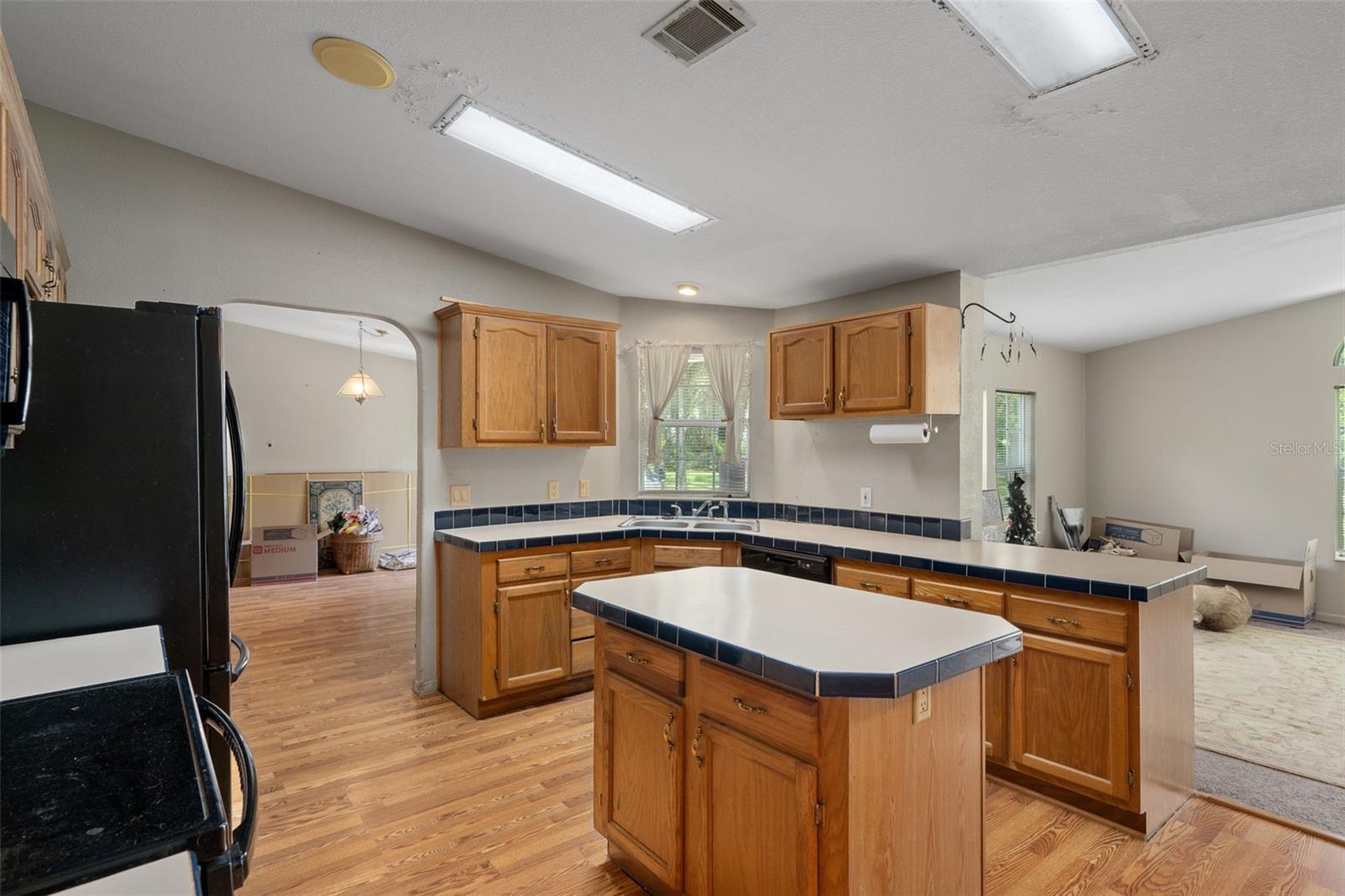 Image 19 of 58 For 4703 Foster Lane