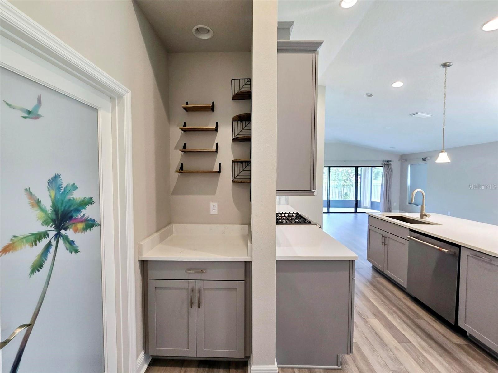 Image 10 of 35 For 12554 Oak Hill Way