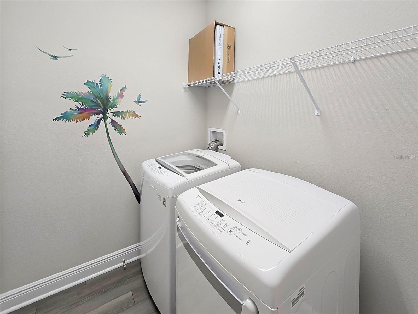 Image 25 of 35 For 12554 Oak Hill Way