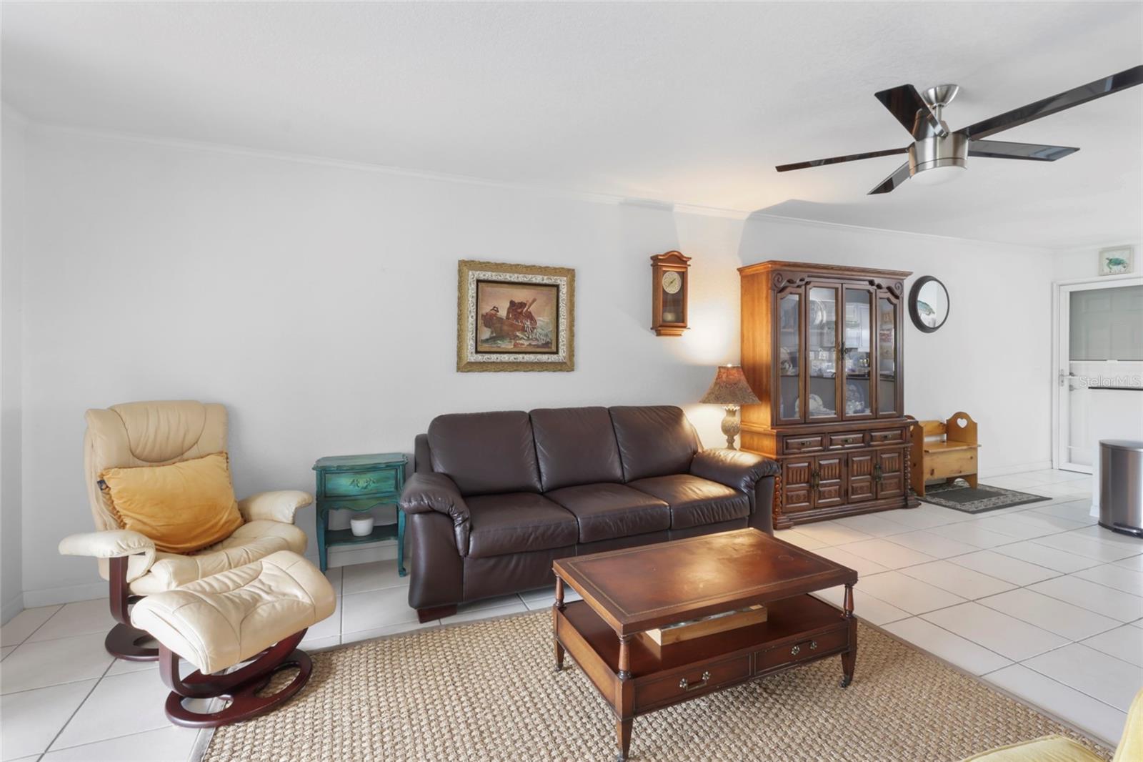 Image 10 of 25 For 25050 Sandhill Boulevard 8b1