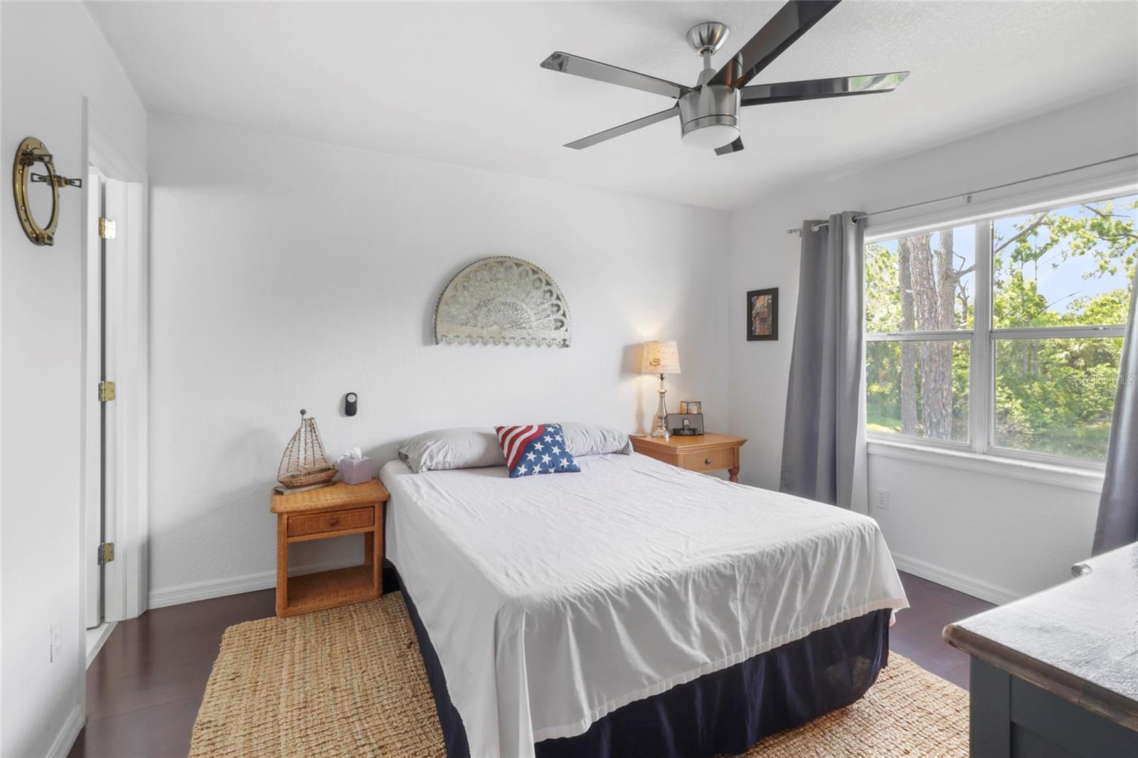 Image 11 of 25 For 25050 Sandhill Boulevard 8b1