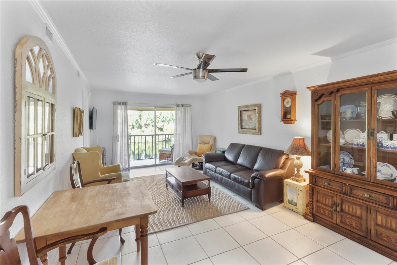 Image 6 of 25 For 25050 Sandhill Boulevard 8b1
