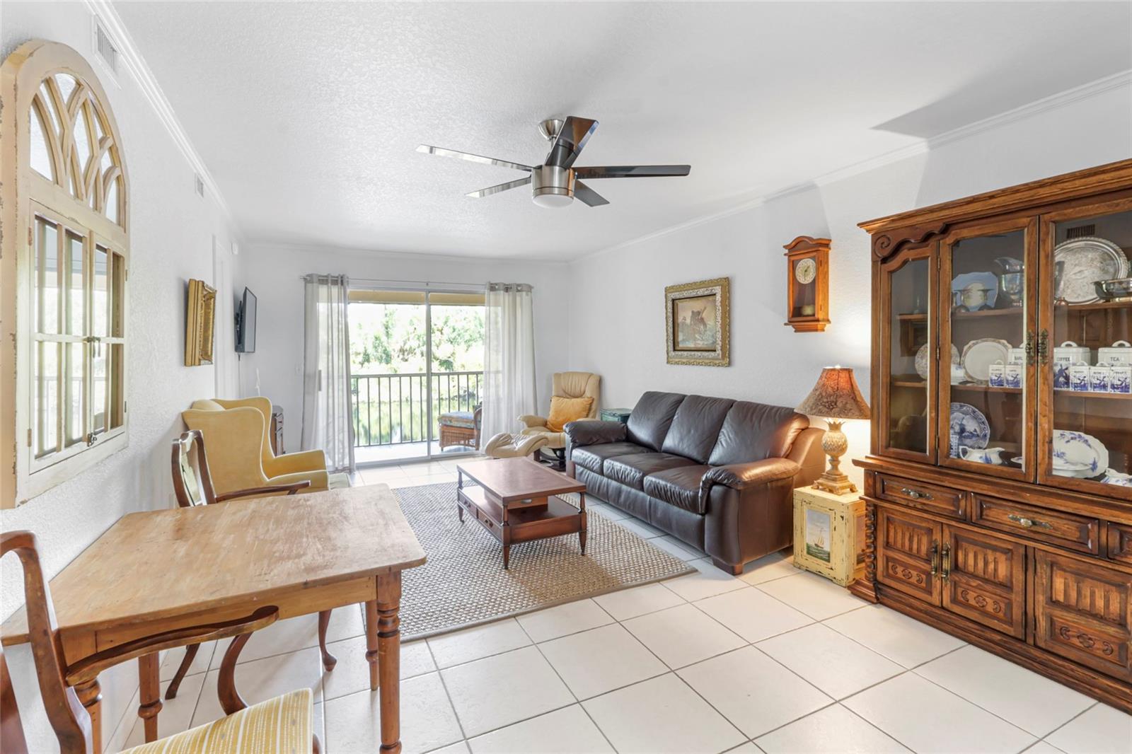 Image 7 of 25 For 25050 Sandhill Boulevard 8b1