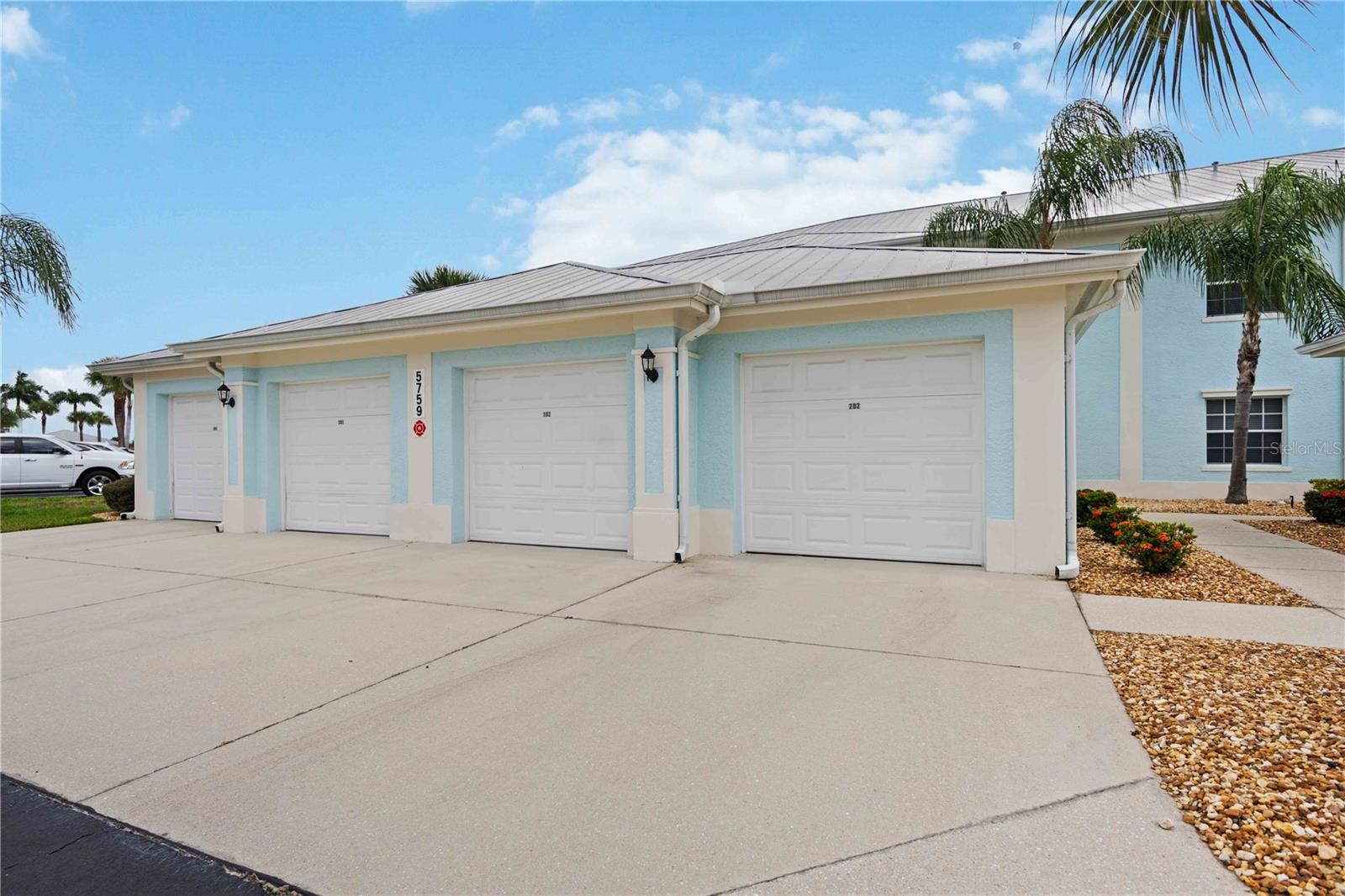 Image 5 of 59 For 5759 Sabal Trace Drive 101bd5
