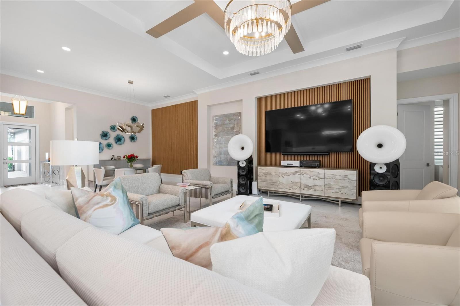 Image 10 of 50 For 8352 Sea Glass Court