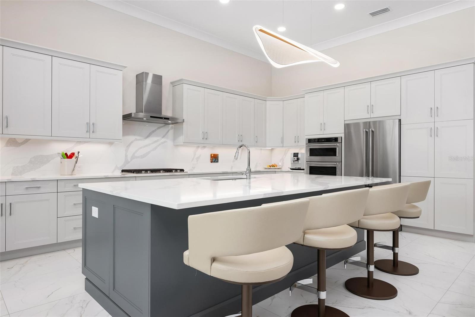 Image 19 of 50 For 8352 Sea Glass Court