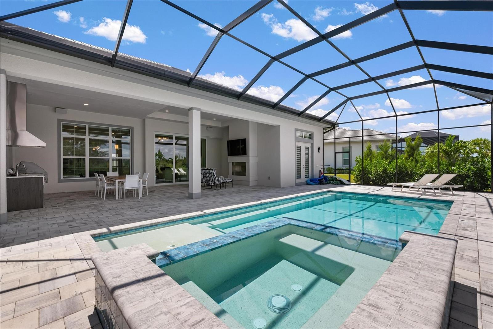 Image 43 of 50 For 8352 Sea Glass Court