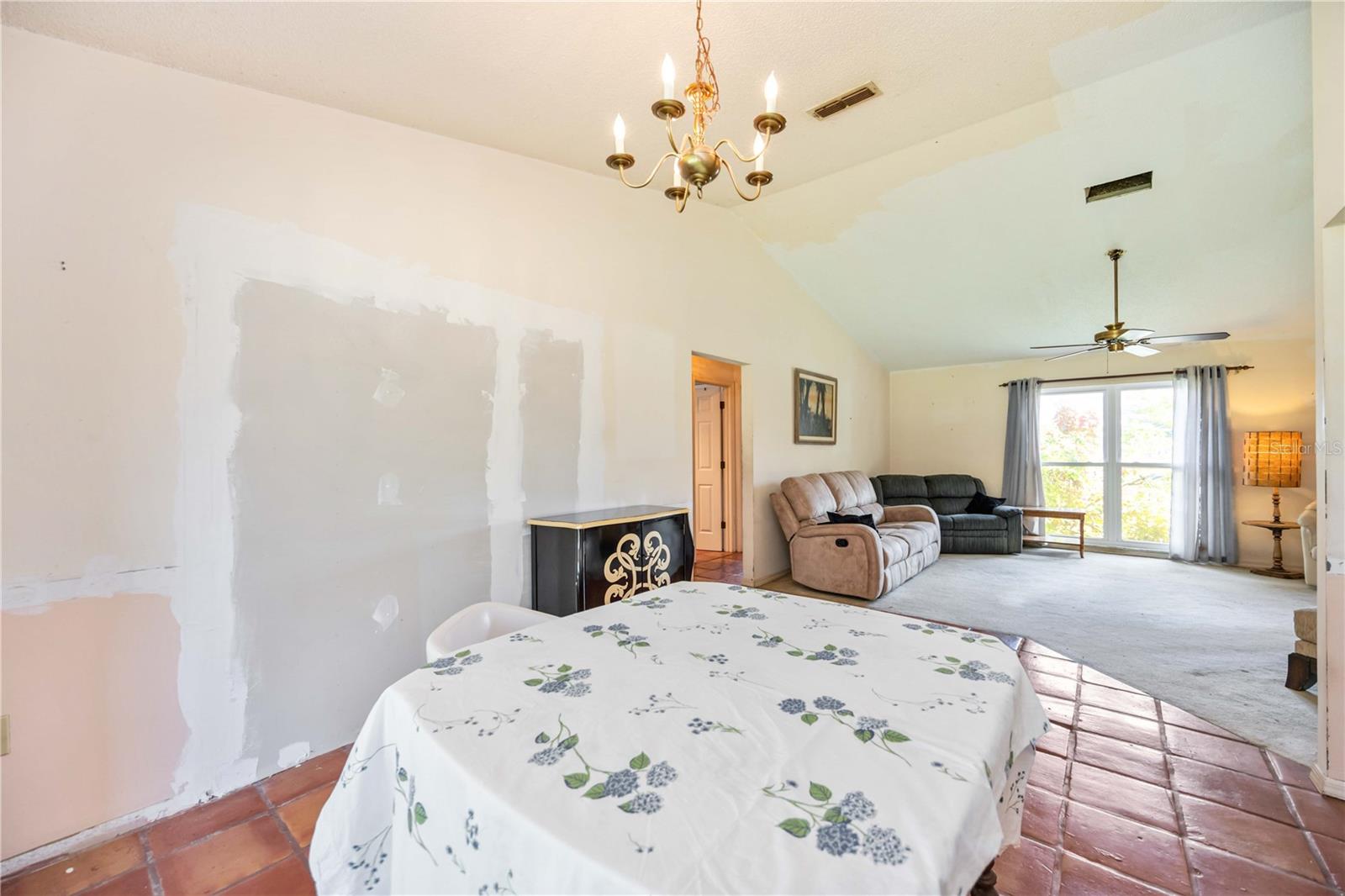 Image 11 of 35 For 75 Houle Avenue
