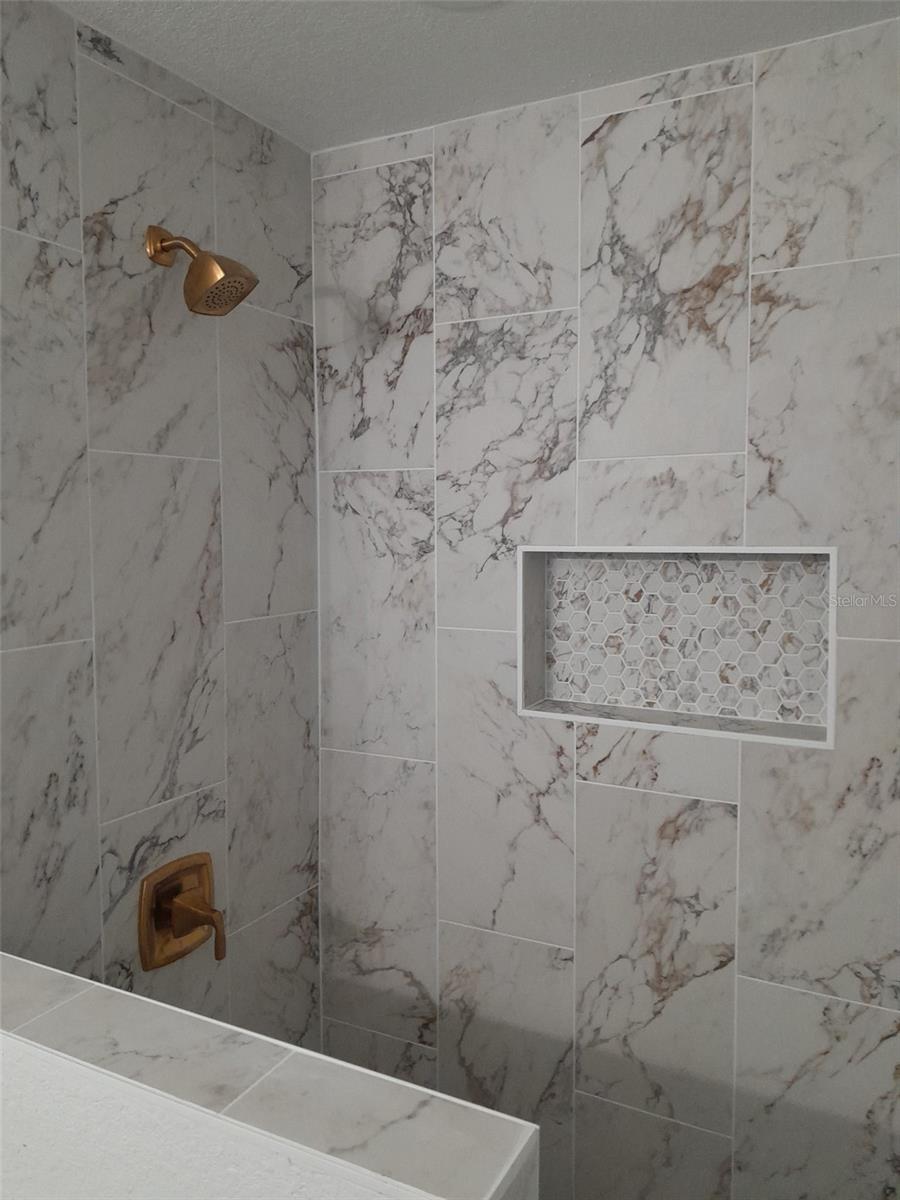 Image 12 of 29 For 6254 Spinnaker Boulevard