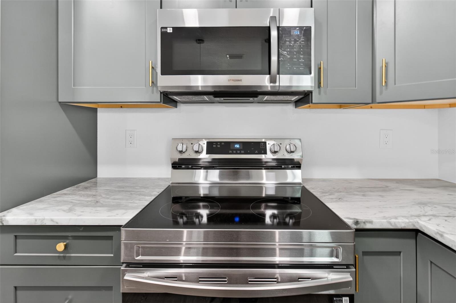 Image 13 of 29 For 6254 Spinnaker Boulevard