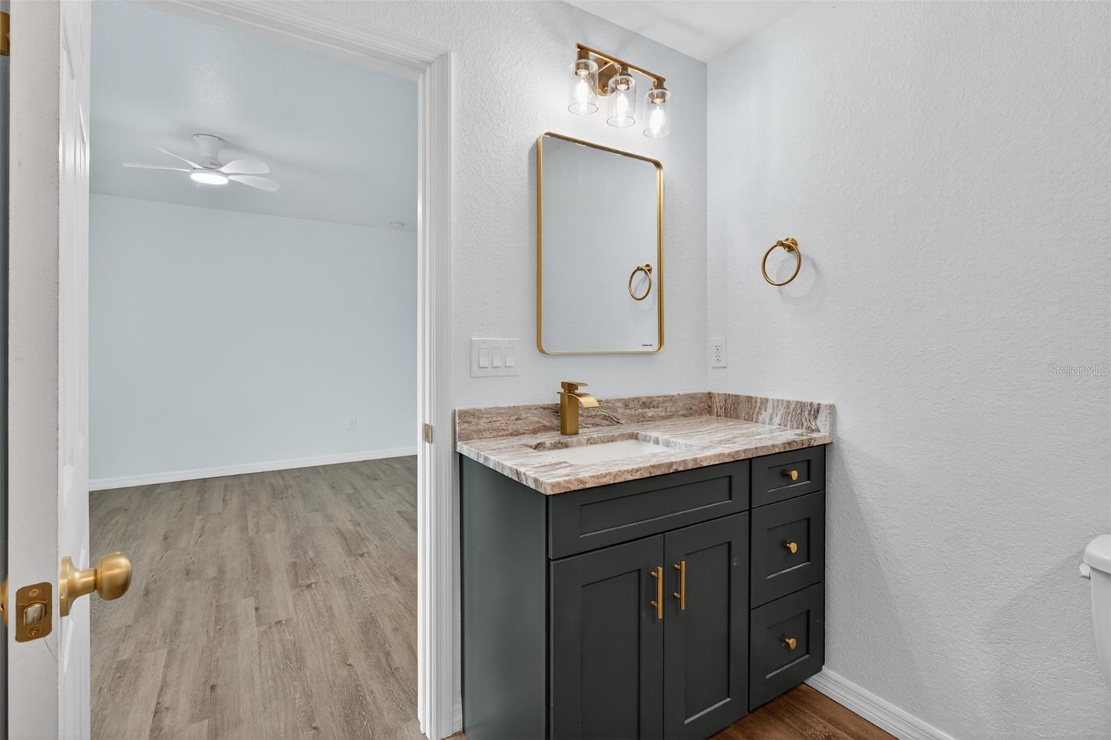 Image 27 of 29 For 6254 Spinnaker Boulevard