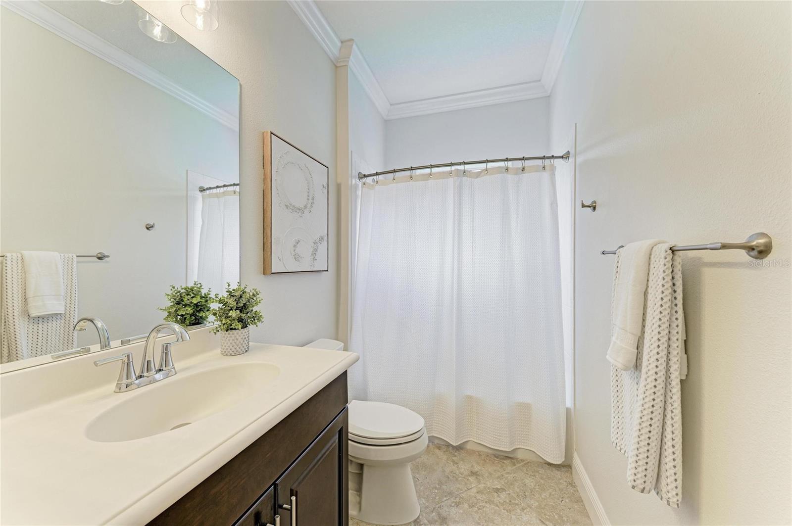 Image 29 of 46 For 4720 Woodbrook Drive