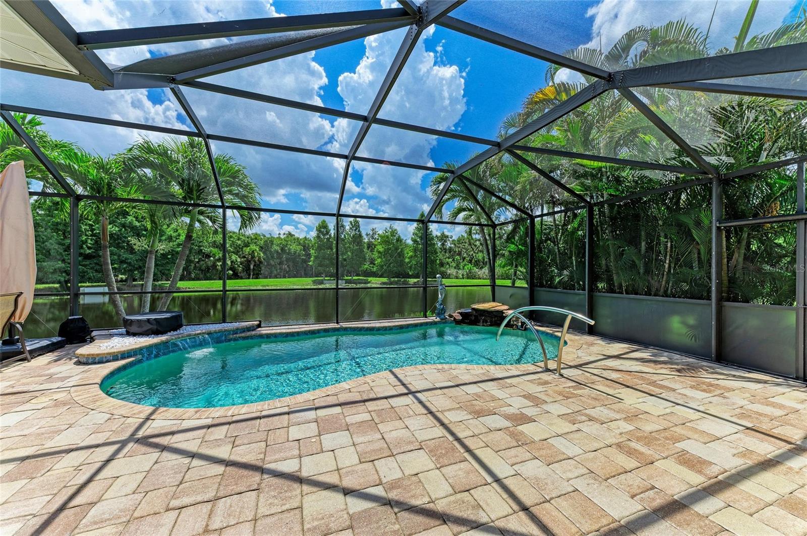 Image 36 of 46 For 4720 Woodbrook Drive