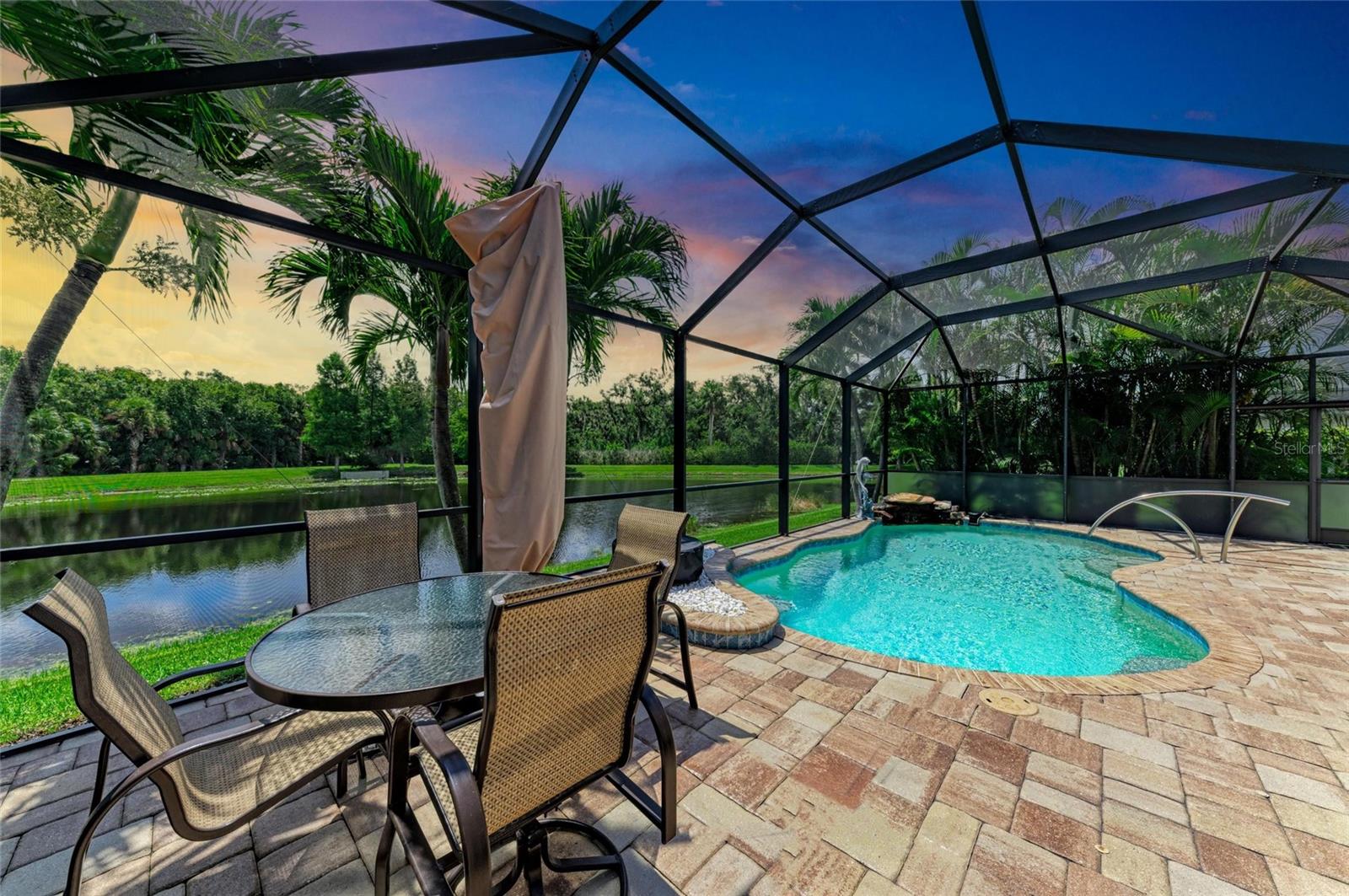 Image 38 of 46 For 4720 Woodbrook Drive