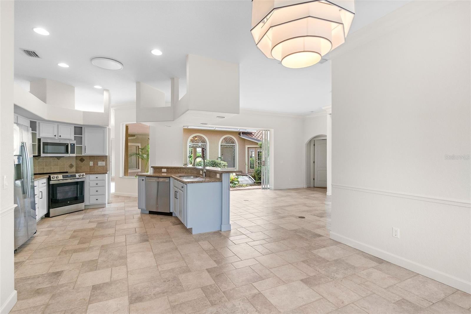 Image 17 of 44 For 8356 Mareva Lane