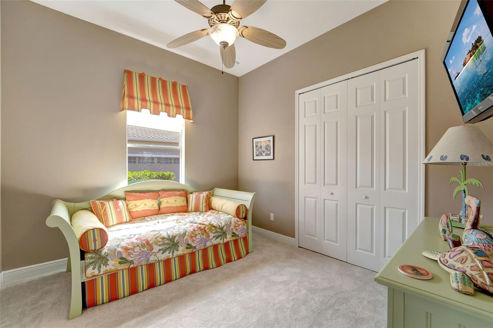 Image 23 of 52 For 5600 Rock Dove Drive