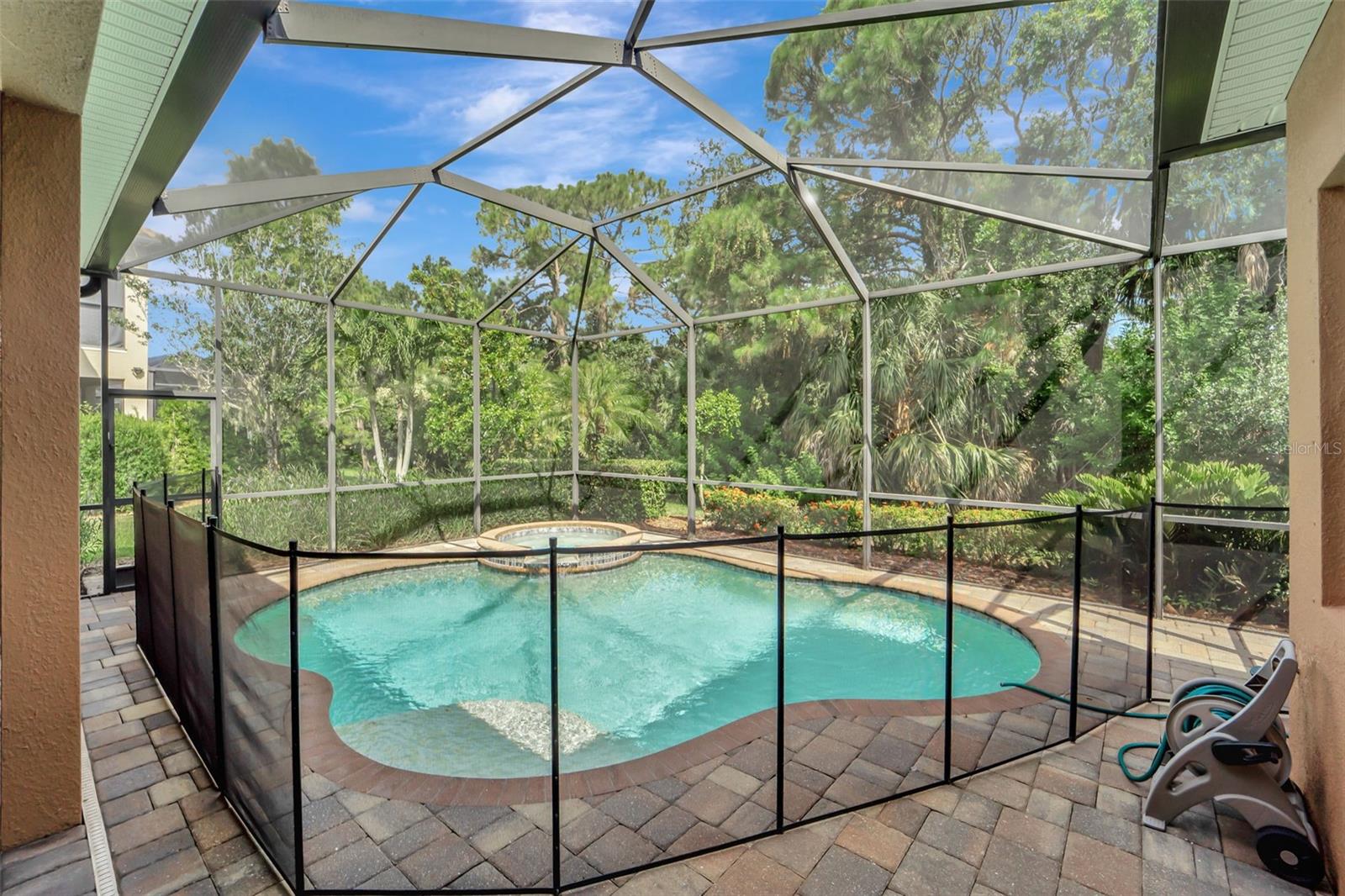 Image 48 of 52 For 5600 Rock Dove Drive