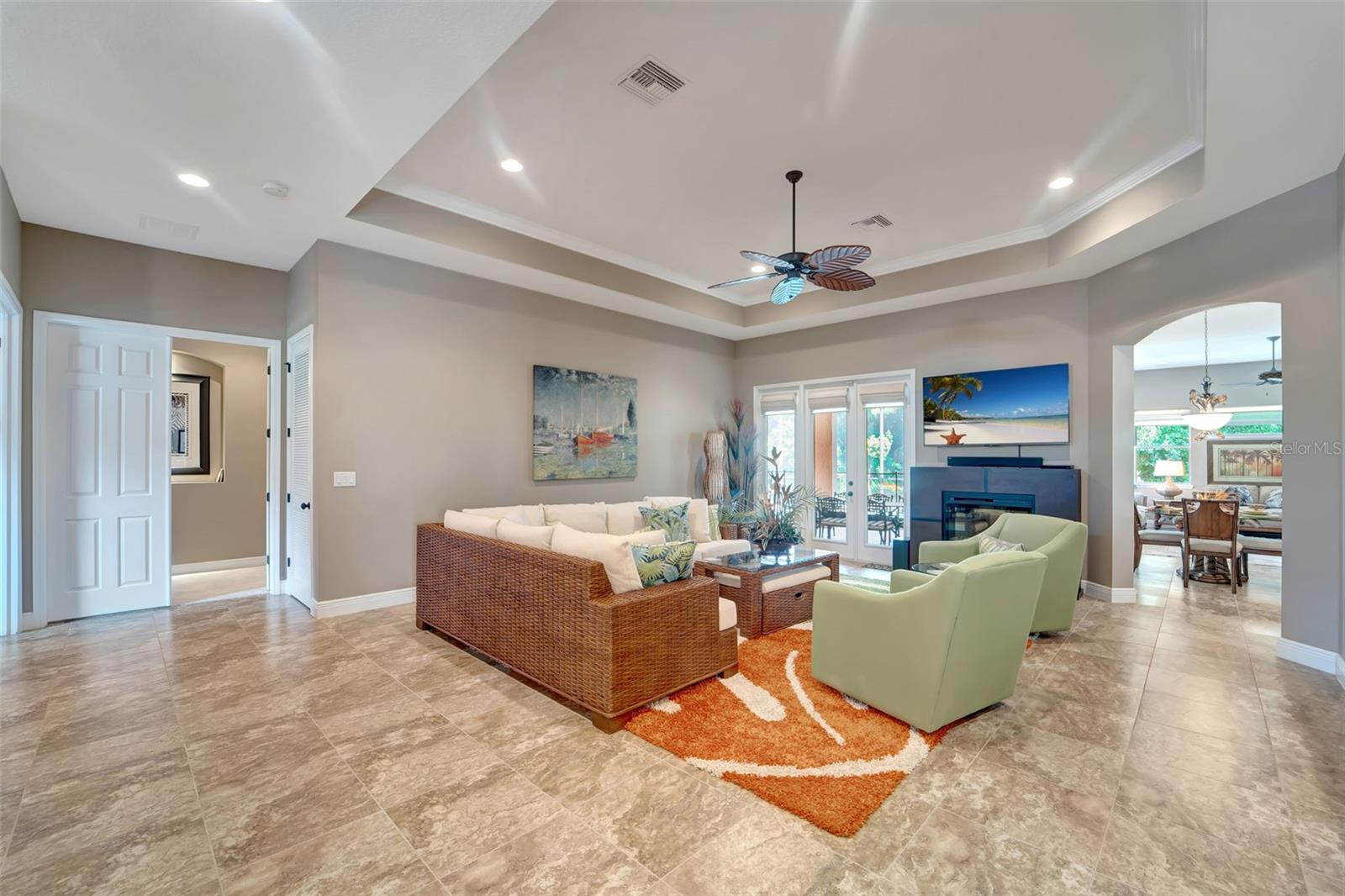 Image 8 of 52 For 5600 Rock Dove Drive