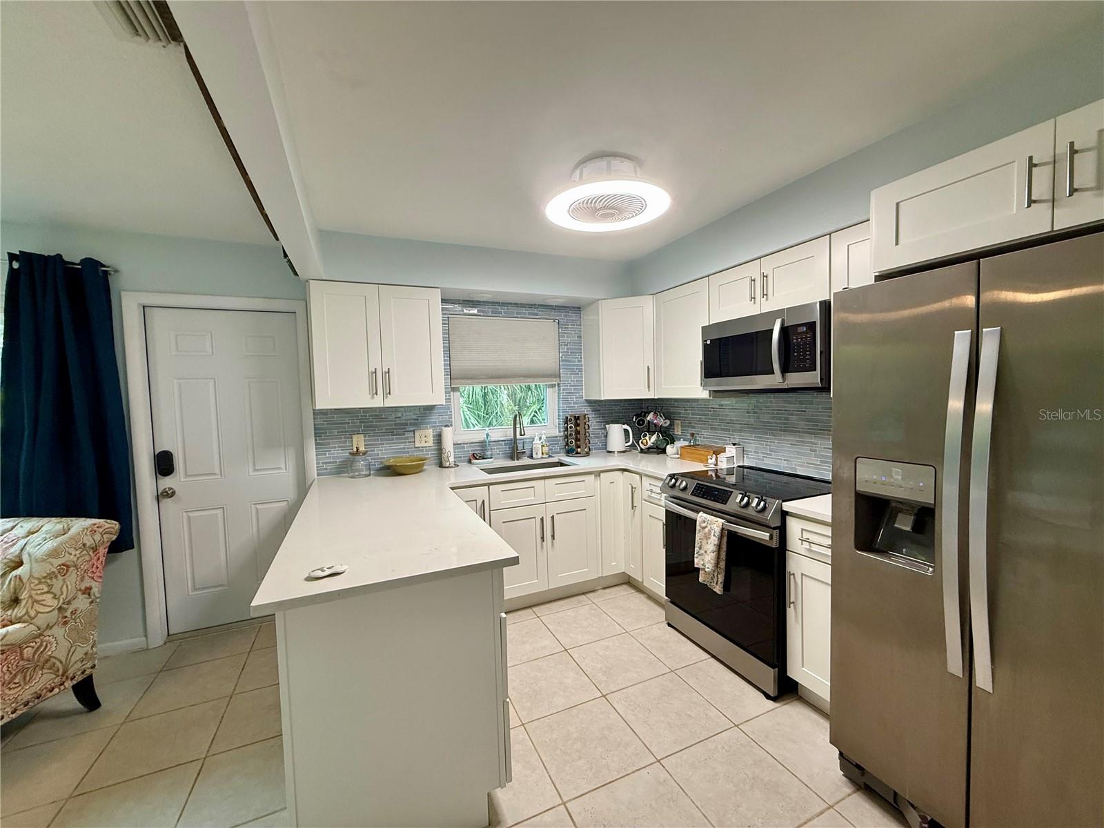 Image 5 of 21 For 8205 Burgundy Drive N 8205