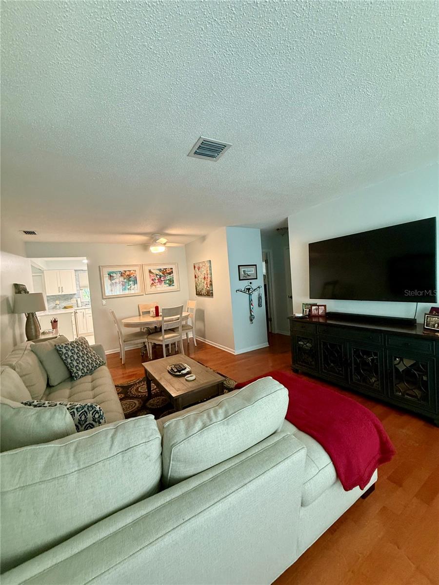 Image 9 of 21 For 8205 Burgundy Drive N 8205