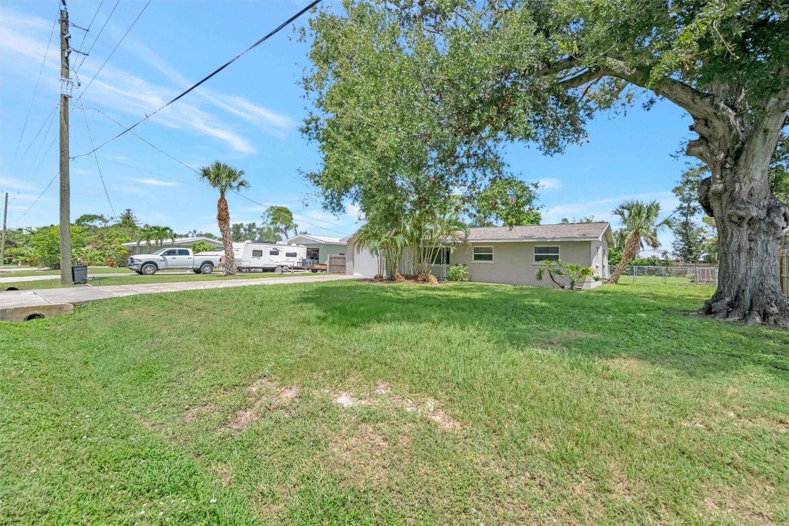 Image 20 of 66 For 3816 1st Avenue W