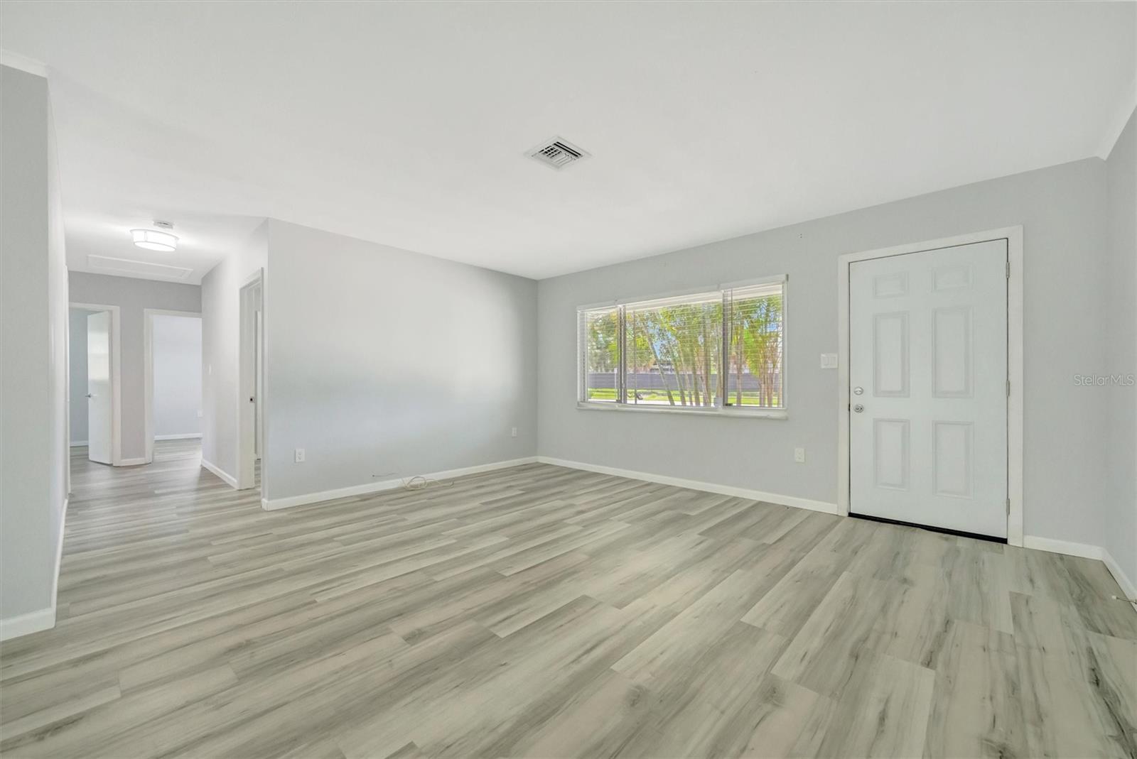 Image 25 of 66 For 3816 1st Avenue W