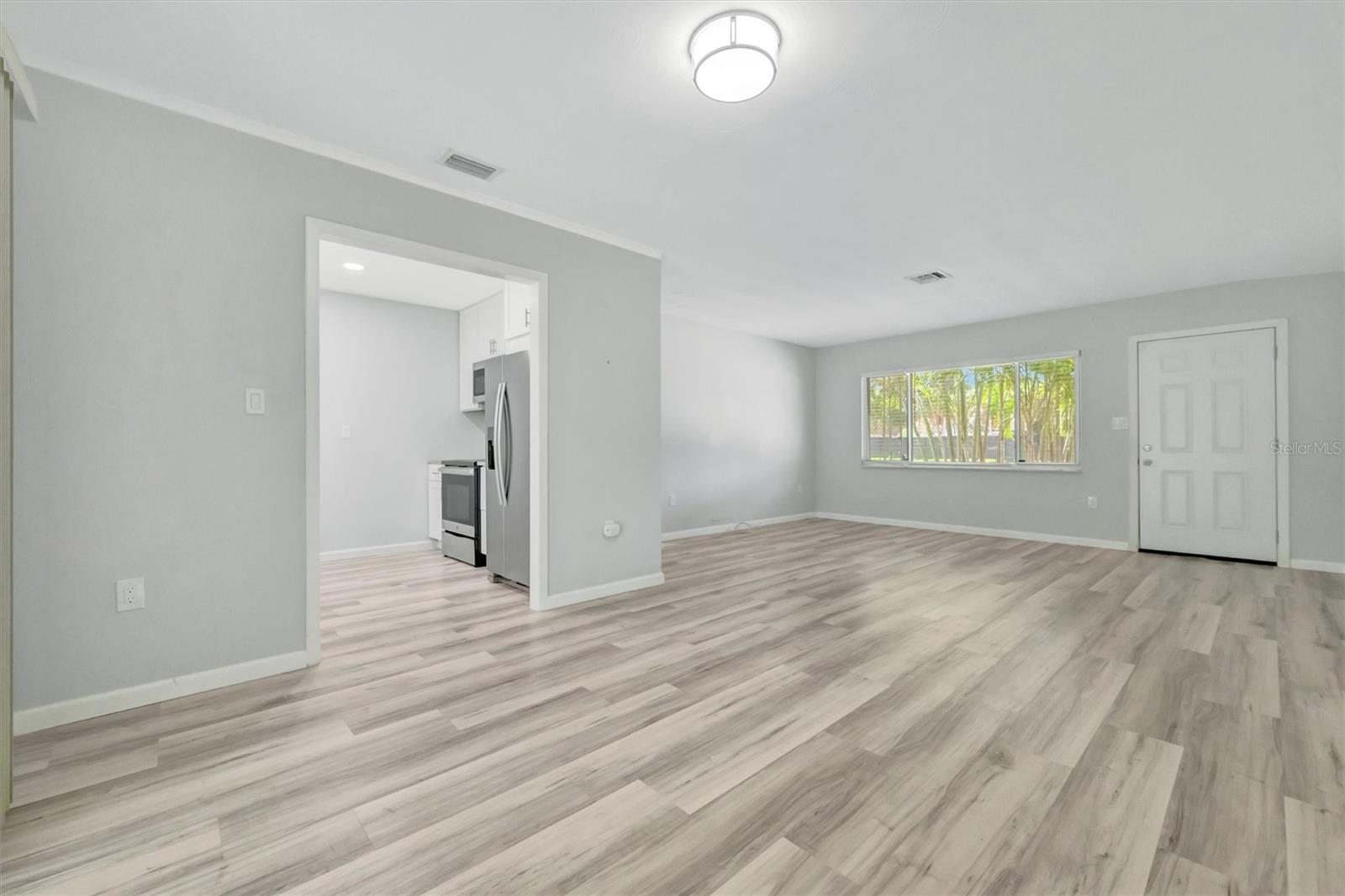 Image 31 of 66 For 3816 1st Avenue W