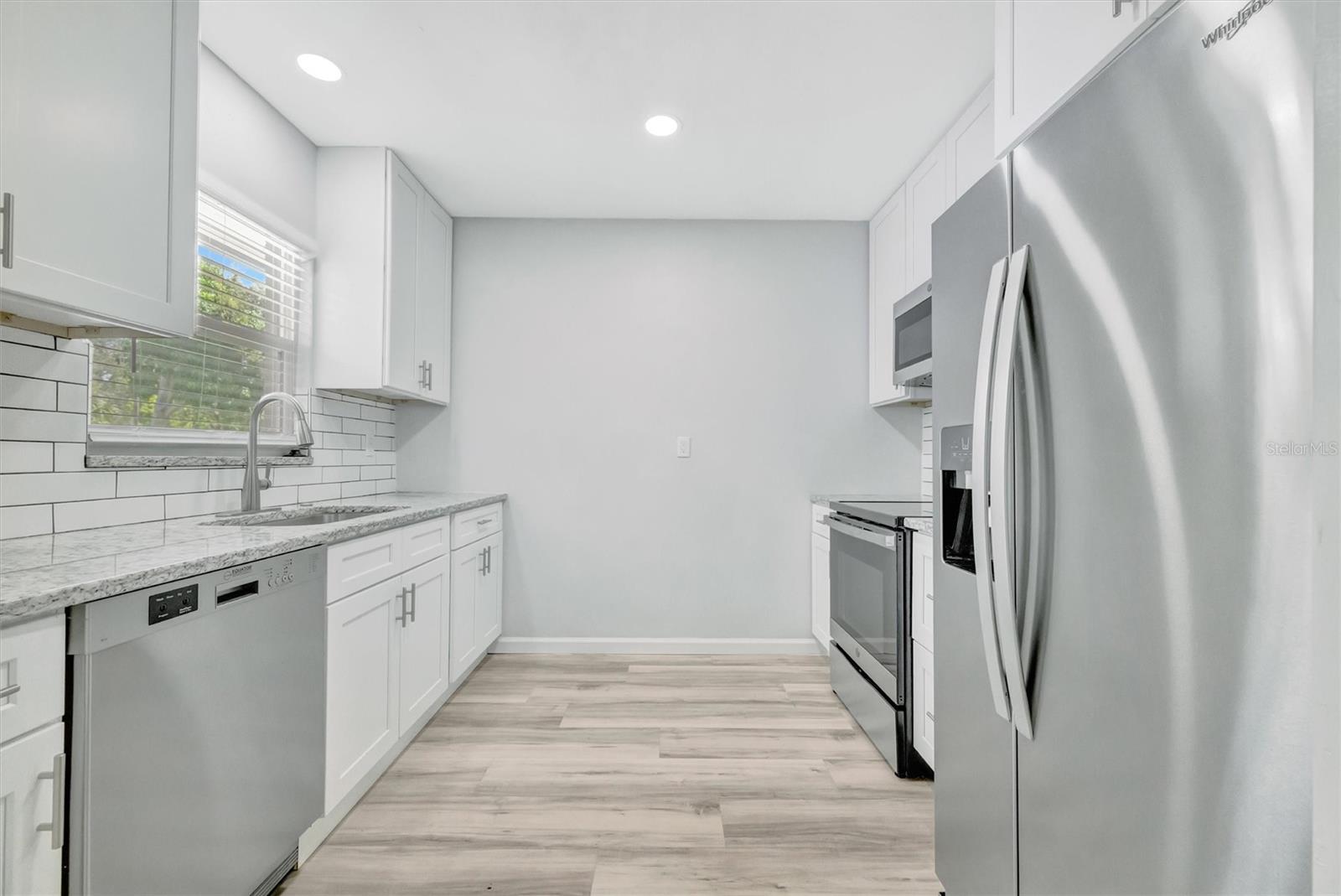 Image 32 of 66 For 3816 1st Avenue W