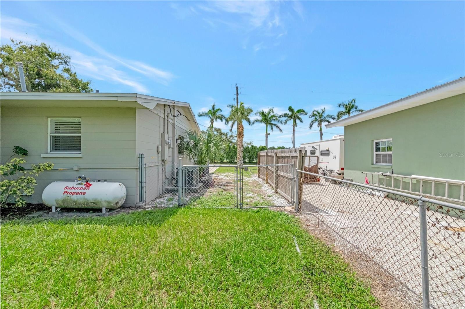 Image 50 of 66 For 3816 1st Avenue W