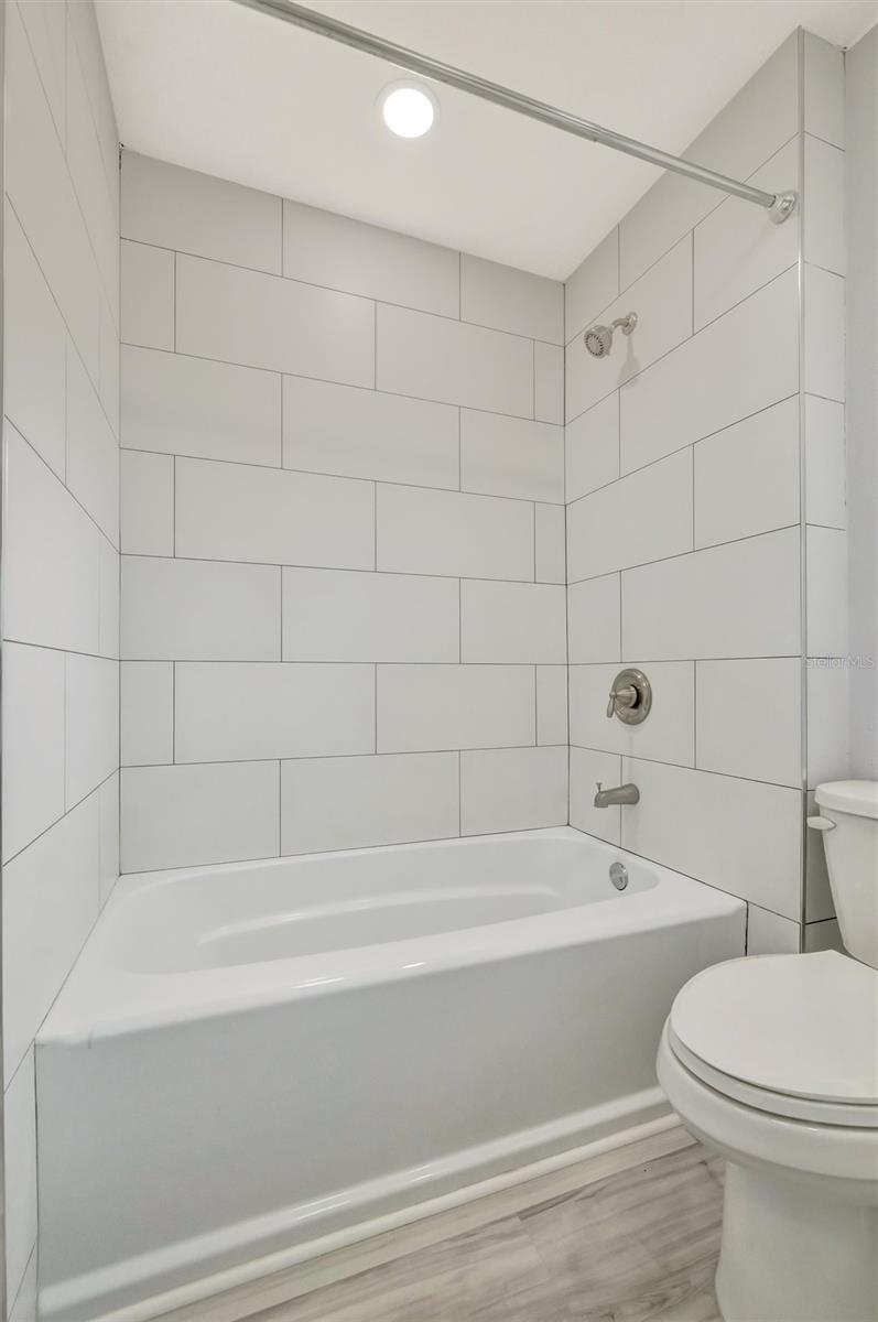 Image 54 of 66 For 3816 1st Avenue W