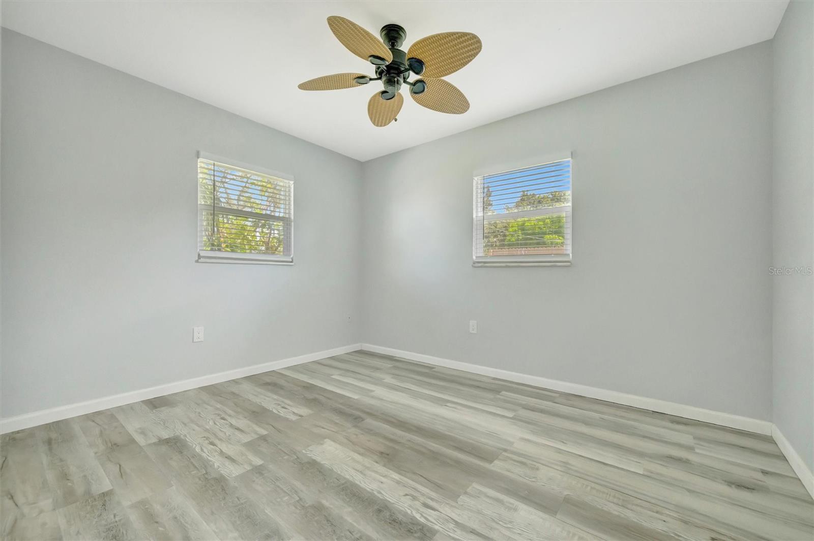 Image 61 of 66 For 3816 1st Avenue W