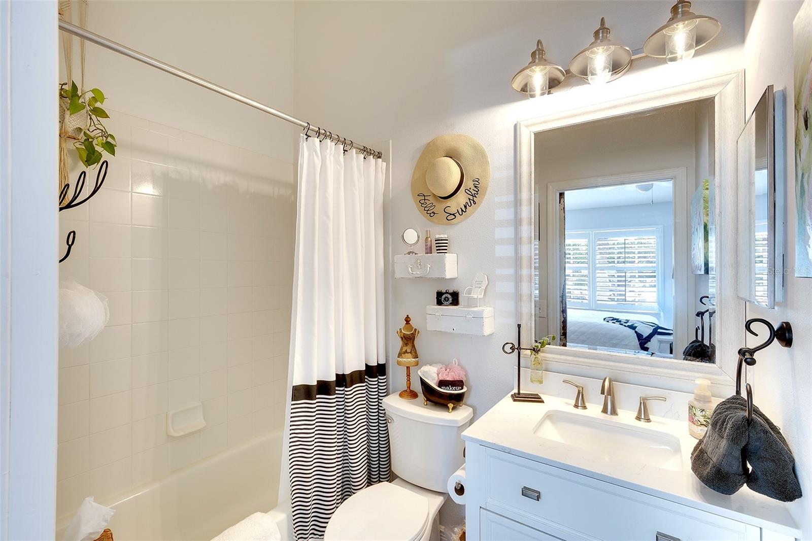 Image 21 of 30 For 4727 Sabal Key Drive 4727
