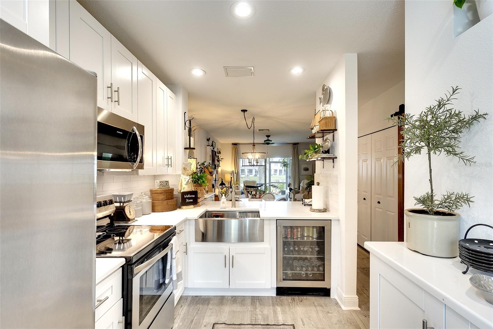Image 7 of 30 For 4727 Sabal Key Drive 4727