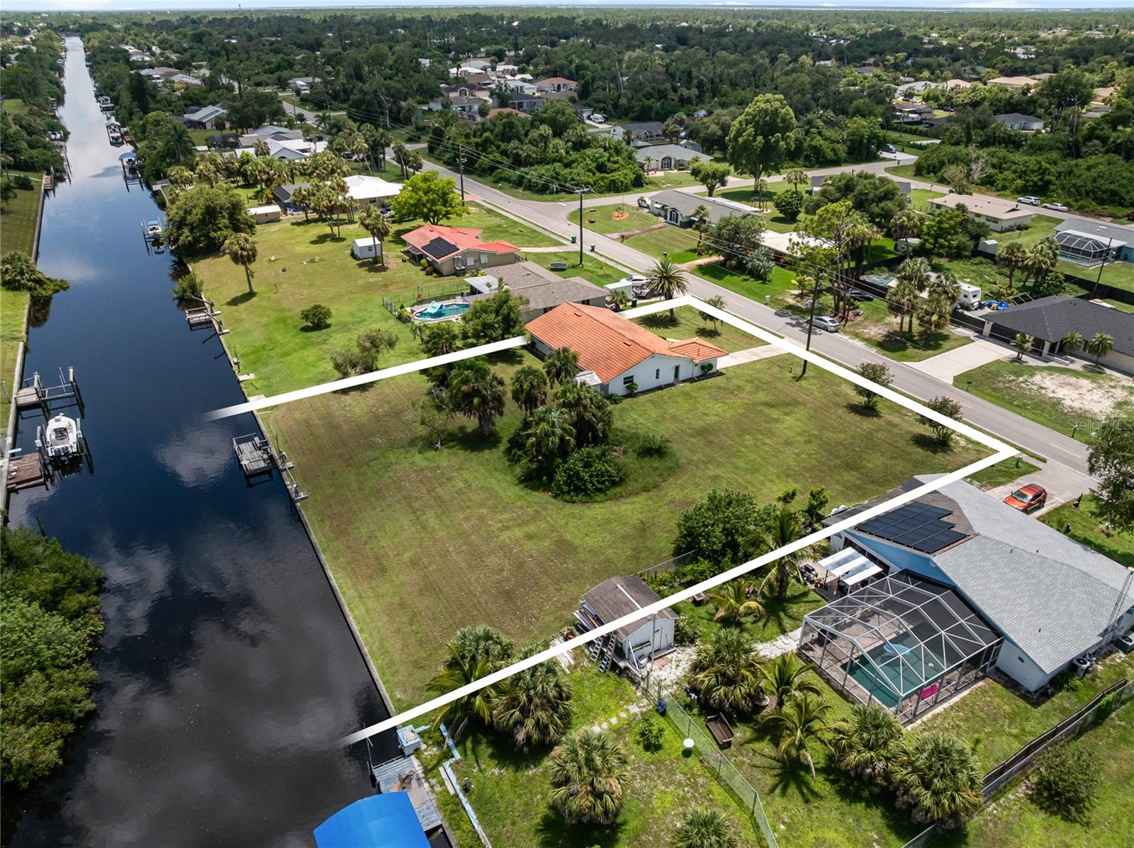 Image 10 of 10 For 2128 Pellam Boulevard