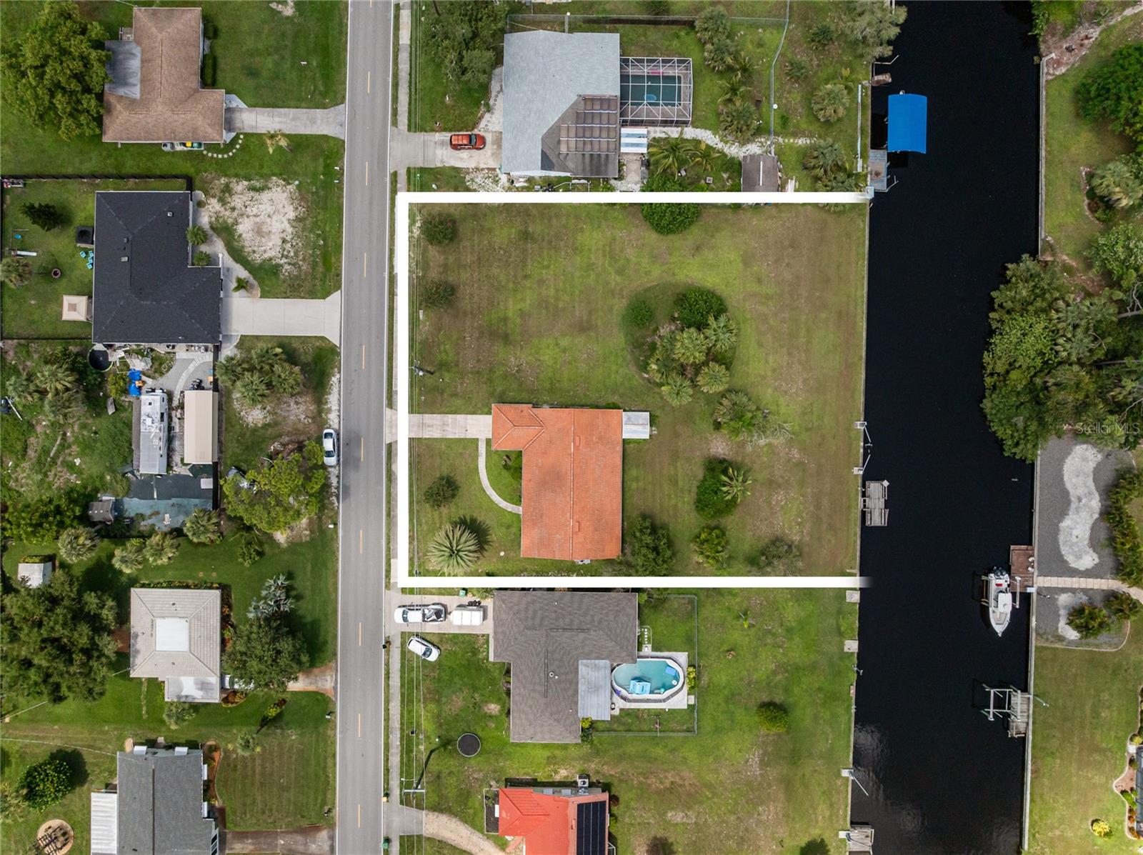 Image 8 of 10 For 2128 Pellam Boulevard