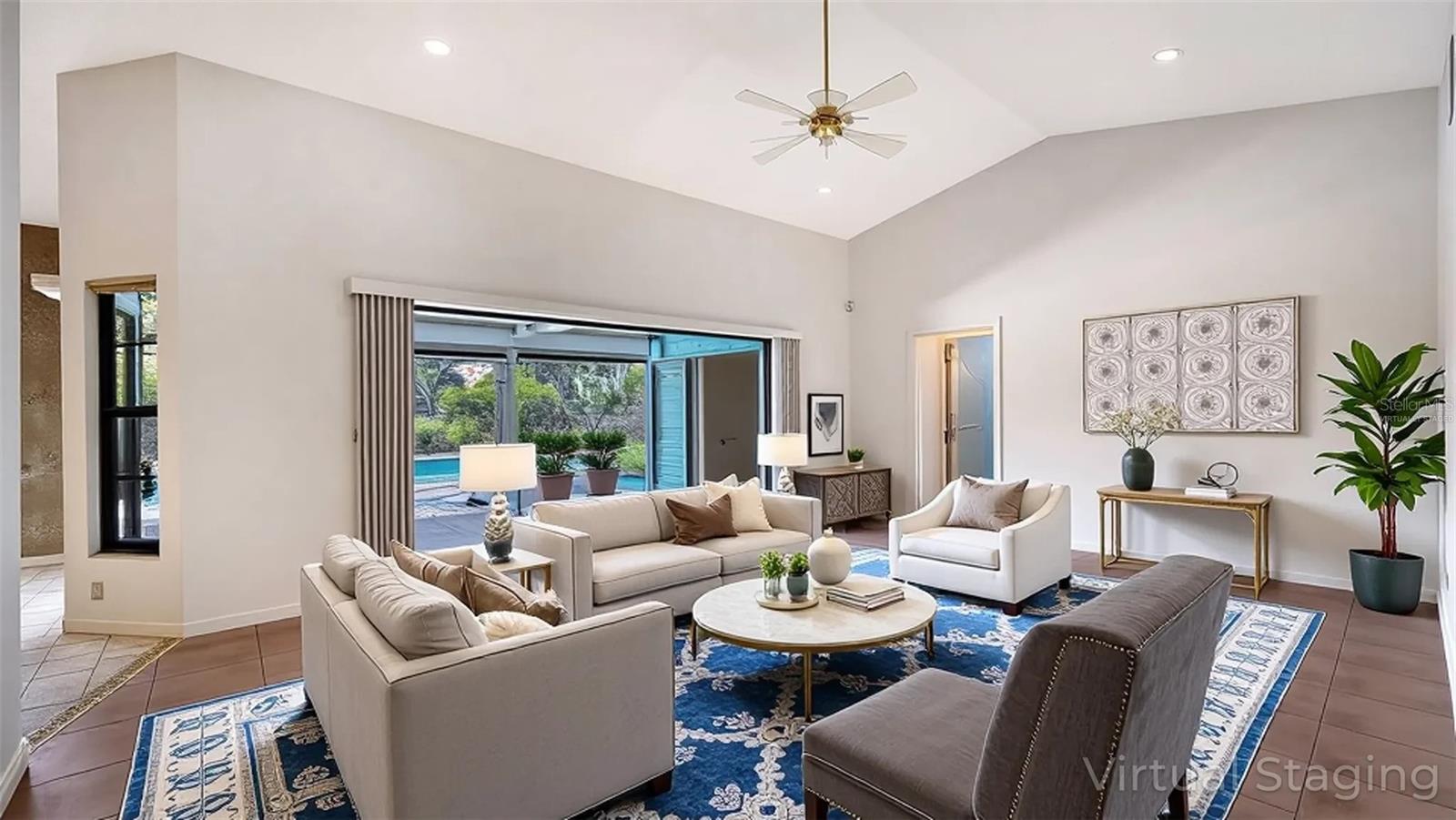 Listing photo id 9 for 4326 Oak View Drive