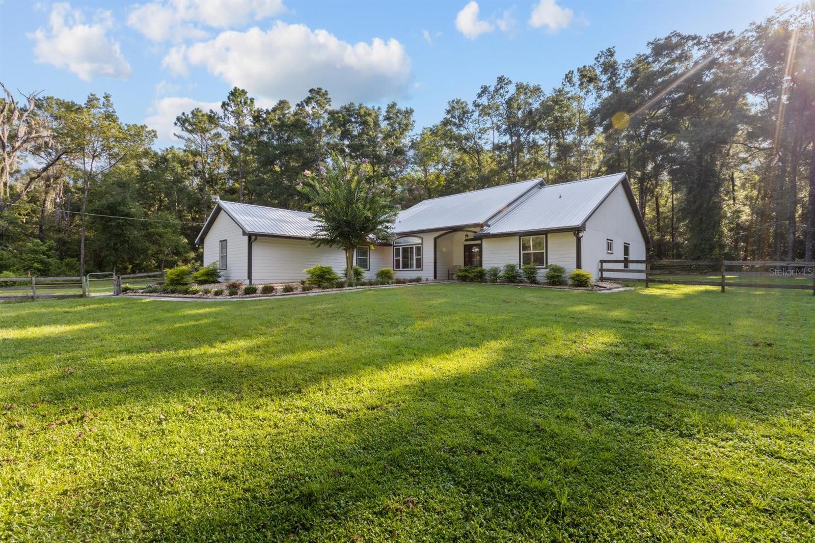Image 2 of 48 For 6121 138th Terrace