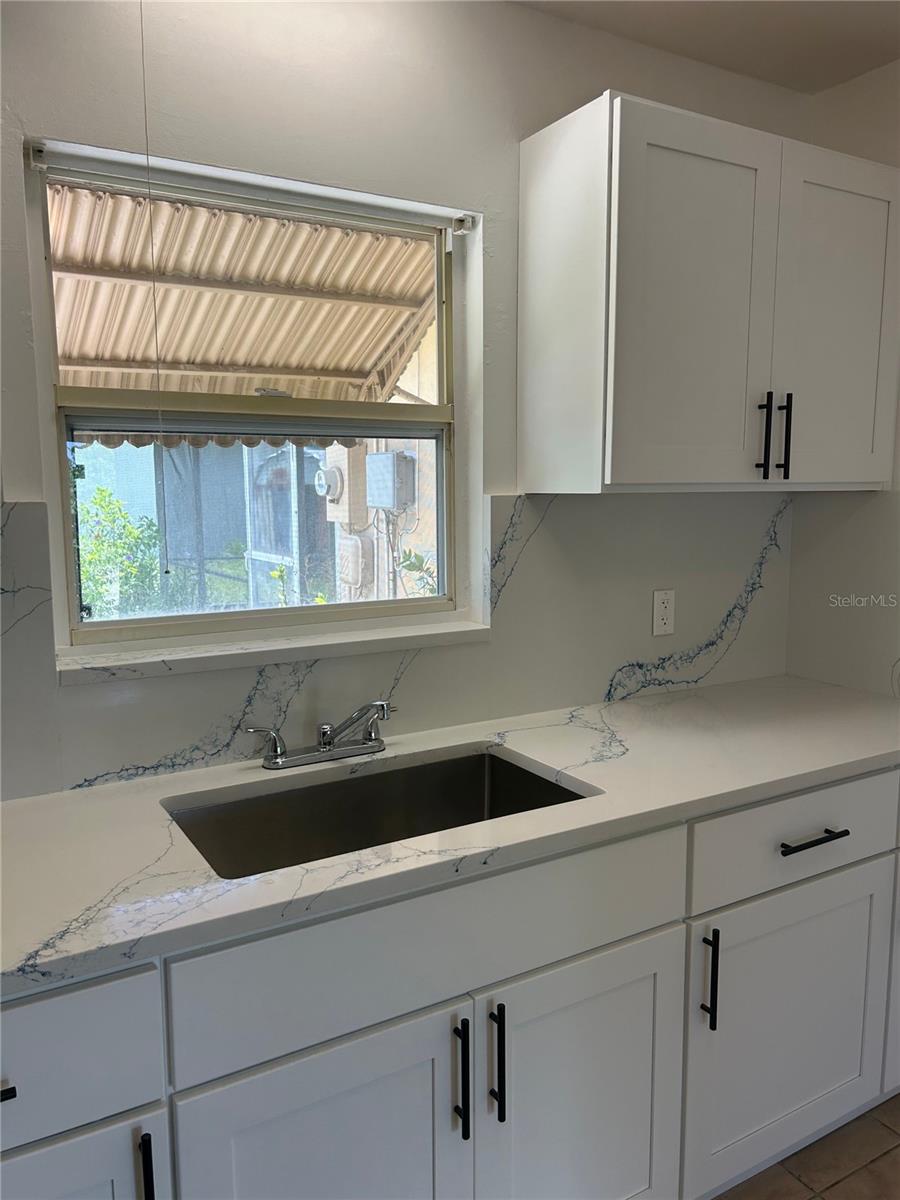 Image 10 of 30 For 5903 Richard Place