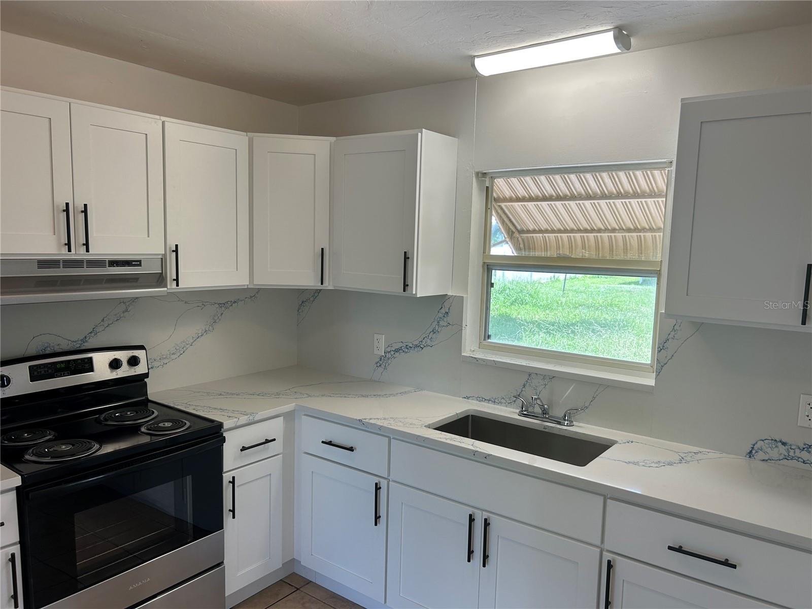 Image 8 of 30 For 5903 Richard Place