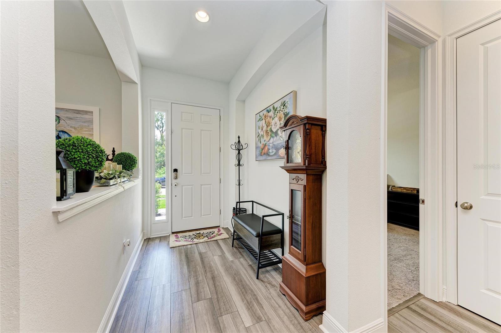 Image 4 of 75 For 3724 Creekside Park Drive