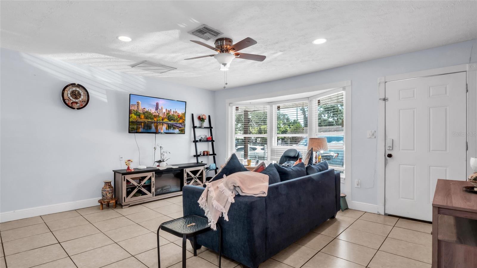 Image 17 of 39 For 1583 Tarpon Avenue